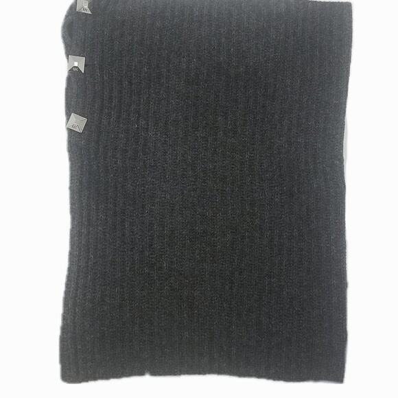 NWOT MICHAEL KORS Gray Wool Infinity Scarf - Picture 2 of 4